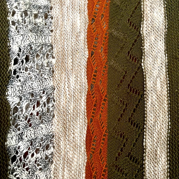 2 Cardigans - Picture 7 of 7